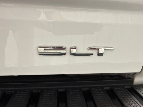 Used 2024 GMC Sierra 1500 SLT AWD/4WD image 47