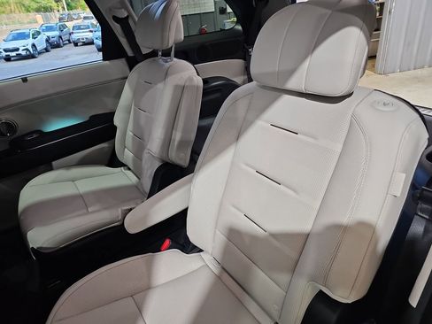 New 2026 Hyundai Palisade Calligraphy FWD image 15