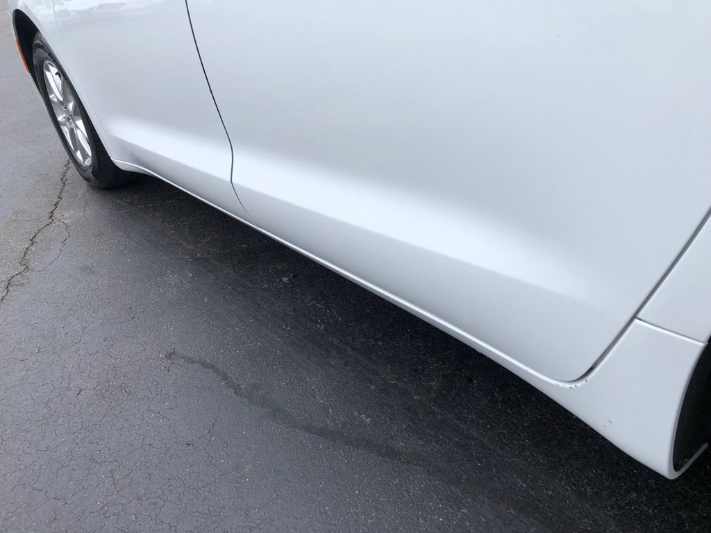 Used 2024 Chrysler Pacifica Touring-L FWD image 14