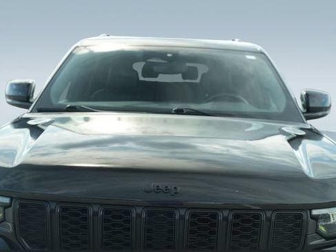 Used 2021 Jeep Grand Cherokee L Laredo AWD/4WD image 43