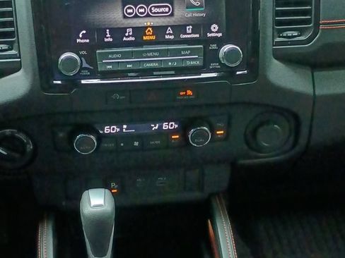 Used 2024 Nissan Frontier PRO-4X w/ Technology Package AWD/4WD image 12