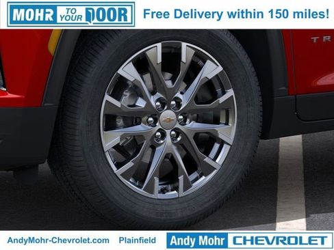 New 2026 Chevrolet Traverse LT image 9