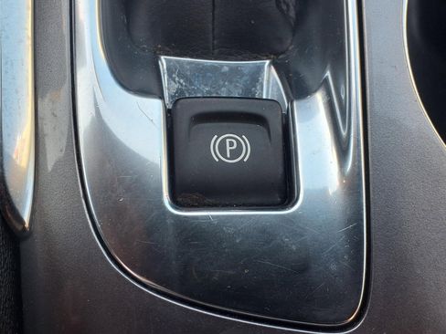 Used 2024 Chevrolet Malibu LT image 13