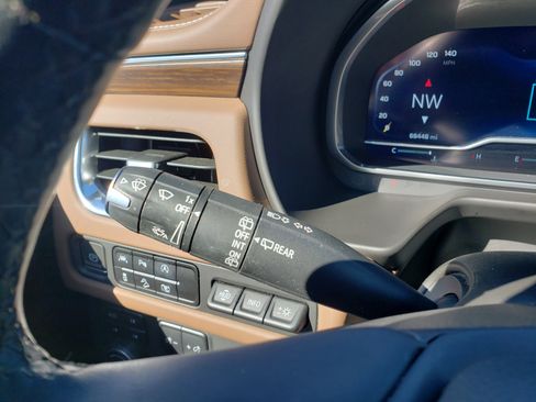 Used 2023 Chevrolet Tahoe High Country image 20