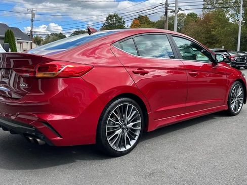 Used 2017 Hyundai Elantra Sport image 4