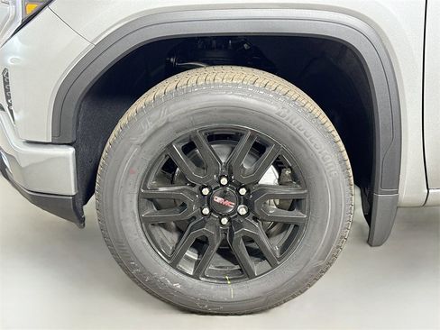 New 2026 GMC Sierra 1500 Elevation image 19