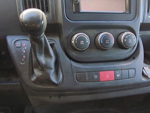 Used 2015 RAM ProMaster 1500 image 11