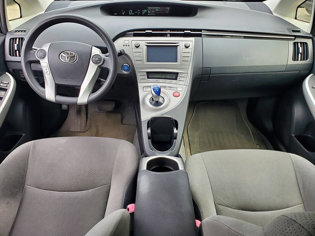 Used 2012 Toyota Prius Two FWD image 7