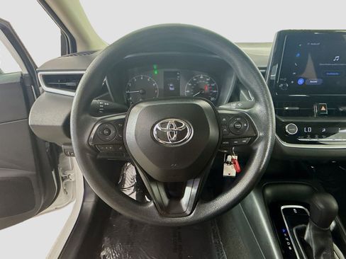 Used 2024 Toyota Corolla LE FWD image 13