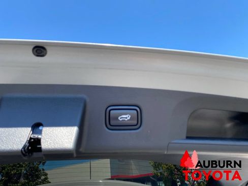 Used 2022 Kia Telluride SX w/ SX Prestige Package AWD/4WD image 14