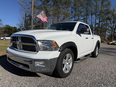 Used 2011 RAM 1500 Big Horn image 2