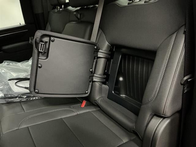 New 2026 GMC Sierra 2500 SLT w/ SLT Premium Package AWD/4WD image 24