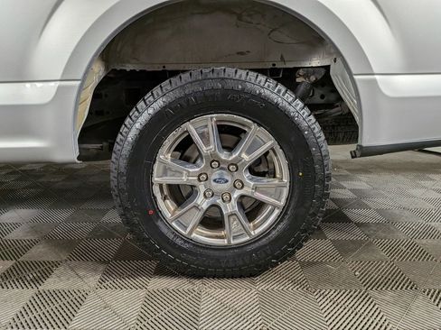 Used 2015 Ford F150 XLT w/ Equipment Group 302A Luxury image 12