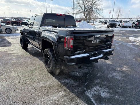Used 2016 GMC Sierra 1500 Denali w/ Denali Ultimate Package image 8