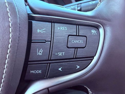 Used 2018 Lexus LS 500 image 22