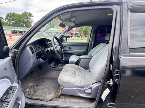 Used 1999 Toyota 4Runner SR5 RWD image 15