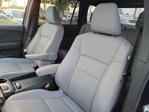 Certified 2023 Honda Passport EX-L image 18