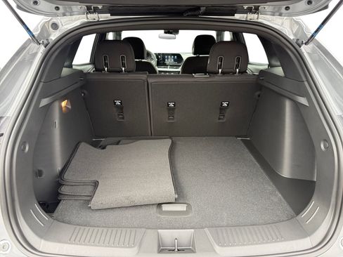 New 2026 Chevrolet Trax RS w/ Driver Confidence Package image 17