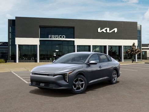 New 2026 Kia K4 LXS FWD image 1