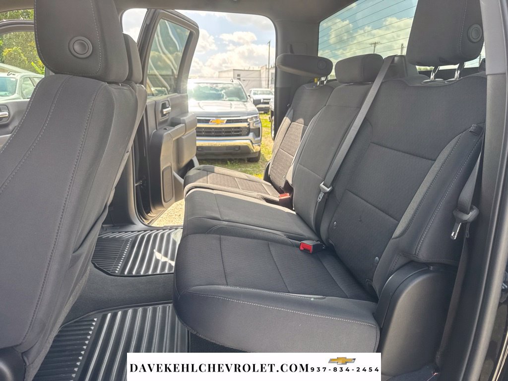 Used 2024 Chevrolet Silverado 2500 Custom w/ Custom Value Package AWD/4WD image 37