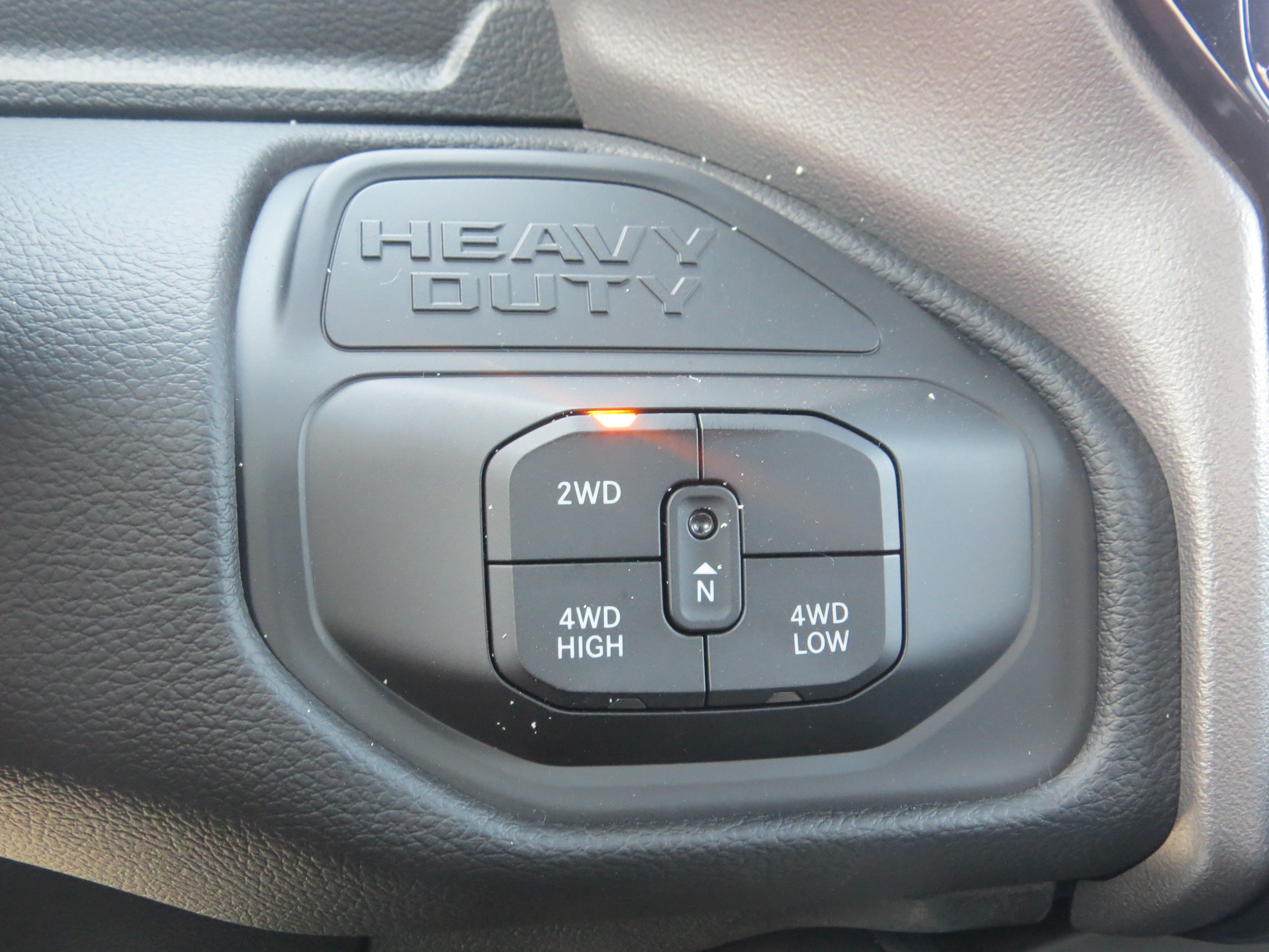 New 2026 RAM 3500 Big Horn AWD/4WD image 30