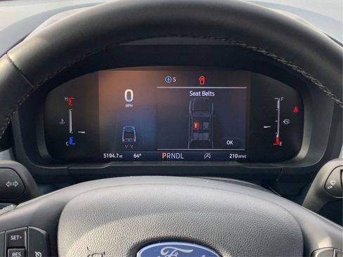 Used 2025 Ford Maverick XLT w/ XLT Luxury Package AWD/4WD image 17