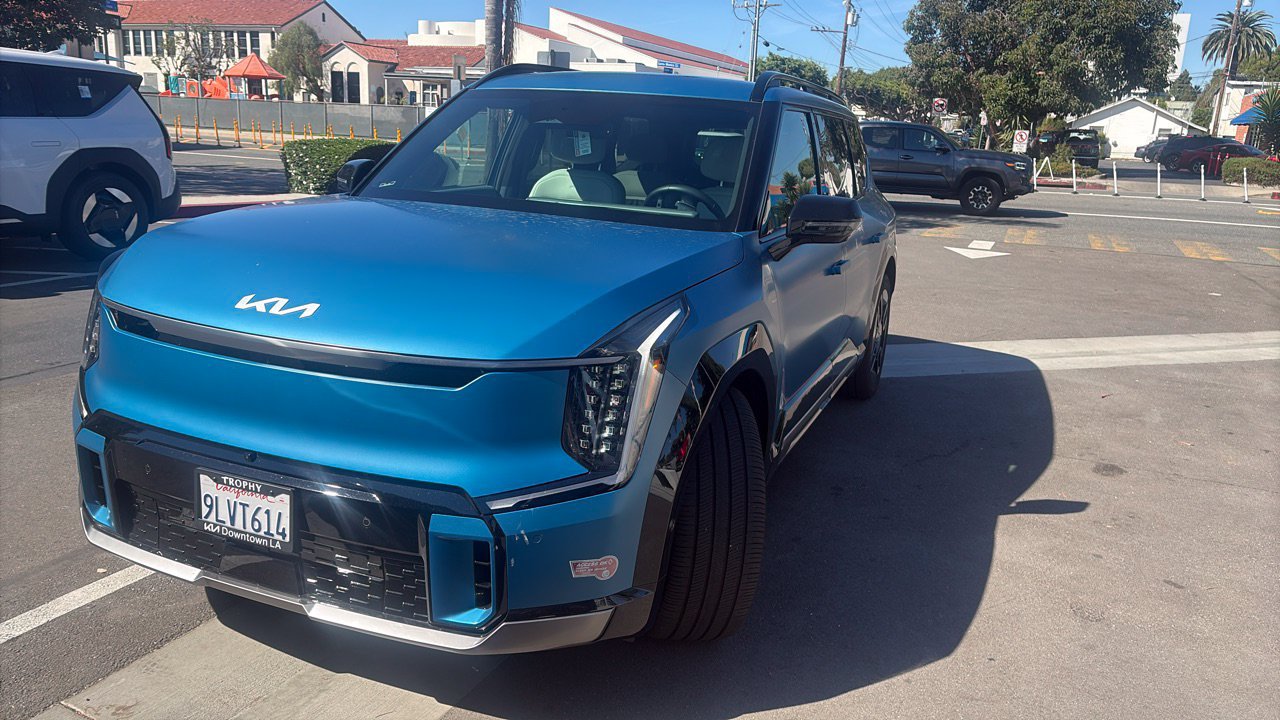 Used 2024 Kia EV9 GT-Line AWD/4WD image 6