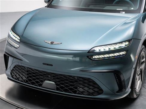 New 2026 Genesis GV60 Advance image 9