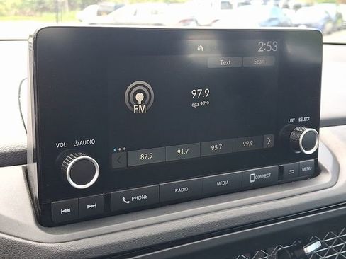 Used 2023 Honda Accord EX image 17