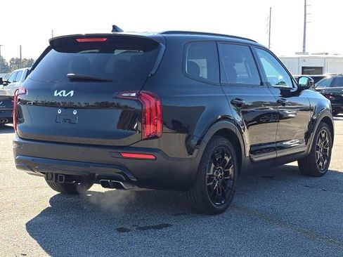 Used 2022 Kia Telluride SX w/ SX Prestige Package image 5