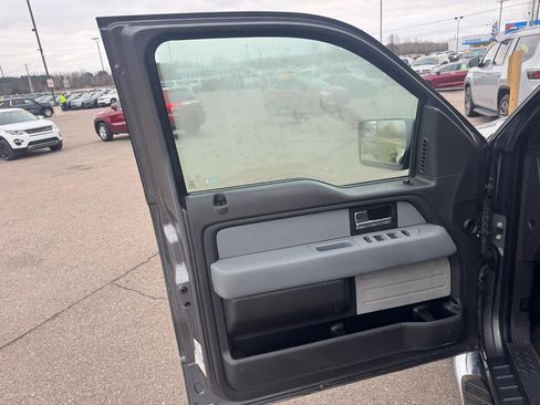Used 2013 Ford F150 XLT w/ Luxury Equipment Group image 14