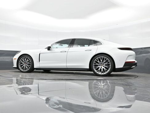 New 2026 Porsche Panamera RWD image 35