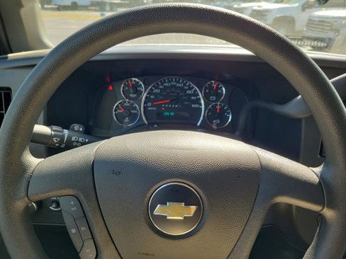 New 2025 Chevrolet Express 3500 w/ Power Convenience Package image 18