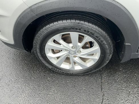 Used 2020 Hyundai Tucson SE image 12