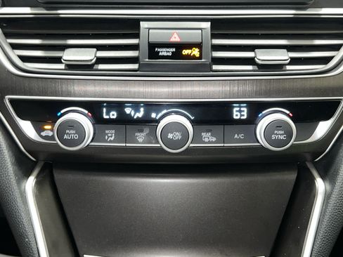Used 2019 Honda Accord Hybrid image 28