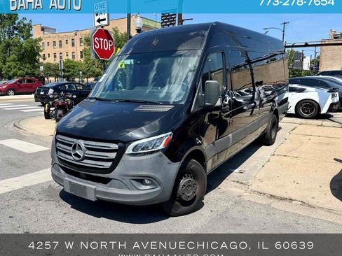 Used 2020 Mercedes-Benz Sprinter 3500 w/ Windows All Around Package image 1