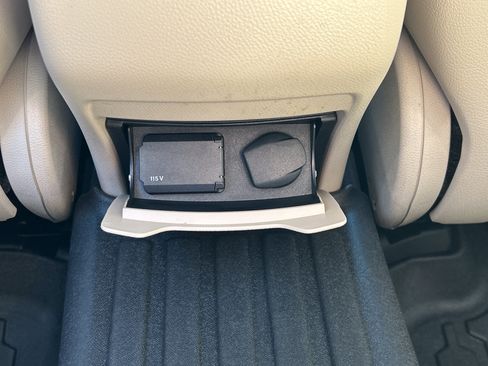 Certified 2021 Mercedes-Benz GLC 300 image 43