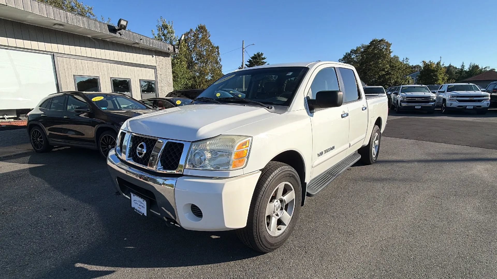 Used 2007 Nissan Titan SE AWD/4WD image 3