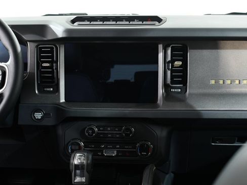 New 2026 Ford Bronco Badlands AWD/4WD image 9