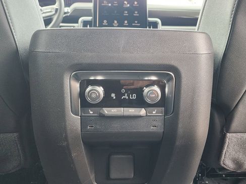New 2026 GMC Yukon AT4 w/ AT4 Premium Package AWD/4WD image 52