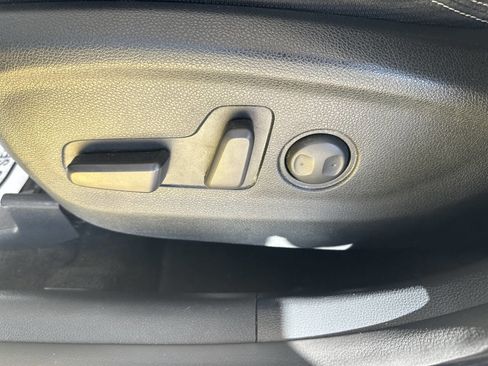 Used 2018 Kia Sportage LX w/ LX Popular Package image 11