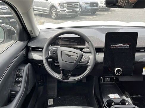 New 2025 Ford Mustang Mach-E Premium image 20