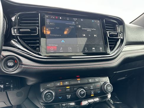 Used 2023 Dodge Durango R/T image 19