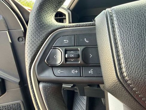 Used 2025 Toyota 4Runner Limited RWD image 29