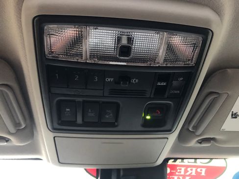 Used 2023 Toyota 4Runner Limited image 22