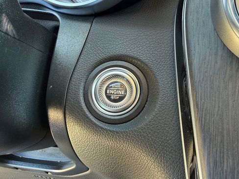 Used 2022 Mercedes-Benz GLC 300 image 36