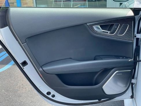 Used 2015 Audi RS 7 Prestige image 39