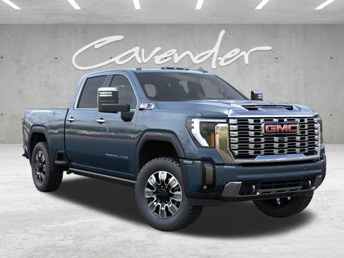 New 2026 GMC Sierra 2500 Denali w/ Denali Reserve Package AWD/4WD image 8