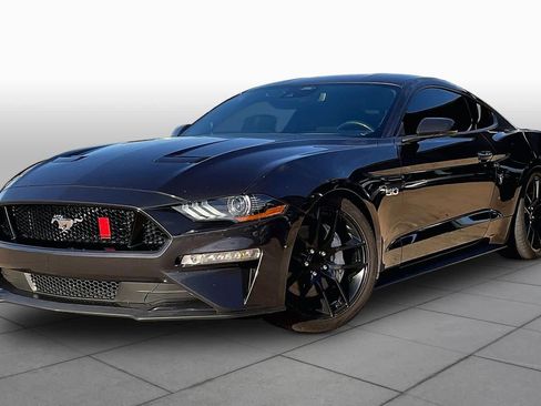 Used 2023 Ford Mustang GT Premium w/ Equipment Group 401A RWD image 3