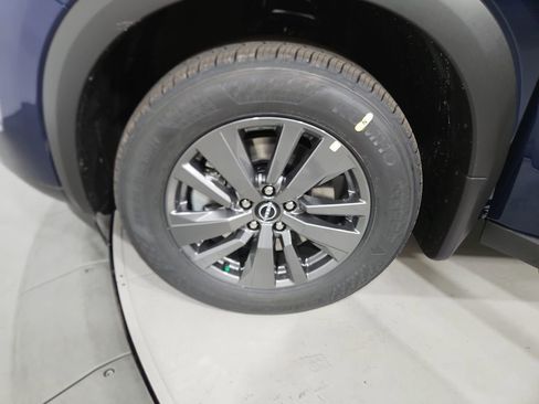 New 2026 Nissan Pathfinder SV image 25